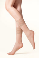 Cienkie skarpetki rajstopowe z koronką Kala w kolorze beżowym (beige) #extras_beige