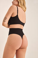 Stringi Gabriella Light Shape z szeroką gumą w kolorze czarnym, rozmiar S/M #extras_black
