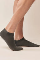Gabriella SW083 cienkie skarpetki męskie przed kostkę w kolorze taupe rozmiar 39/42 #extras_taupe