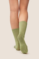 Sportowe skarpetki damskie Gabriella SW084 z antypoślizgową podeszwą w kolorze matcha, rozmiar 35/38 #extras_matcha