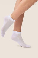 Ażurowe skarpetki damskie Gabriella SW096 w kolorze bianco, rozmiar 35/38 #extras_bianco