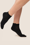 Ażurowe skarpetki damskie Gabriella SW096 w kolorze nero, rozmiar 35/38 #extras_nero