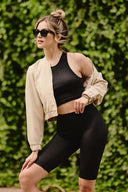 Bezszwowy top damski z dekoltem halter Rib