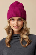Czapka zimowa damska Carita Lurex w kolorze fuksji z brokatową nitką #extras_fuchsia
