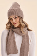 Czapka zimowa damska Carita Lurex w kolorze beżowym z brokatową nitką #extras_beige