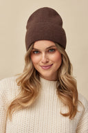 Czapka Alex Gabriella – miękka beanie z wywinięciem w kolorze coffee #extras_coffee