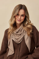 Chusta Alex Gabriella w kolorze beige melange #extras_beige melange